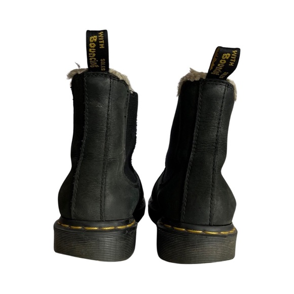Dr. Martens 2976 Leonore black leather Chelsea boots fur lining size 10 - Picture 4 of 7